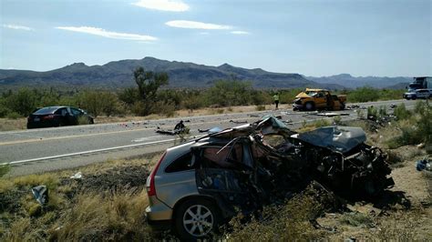 The crash just northwest of Wickenburg affected travel between Las Vegas and Phoenix. . Deadly crash in wickenburg az